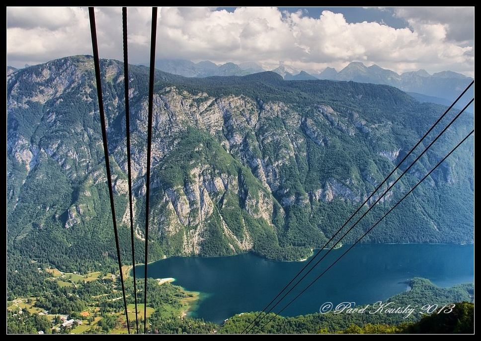 004 Bohinjské jezero z lanovky_2090