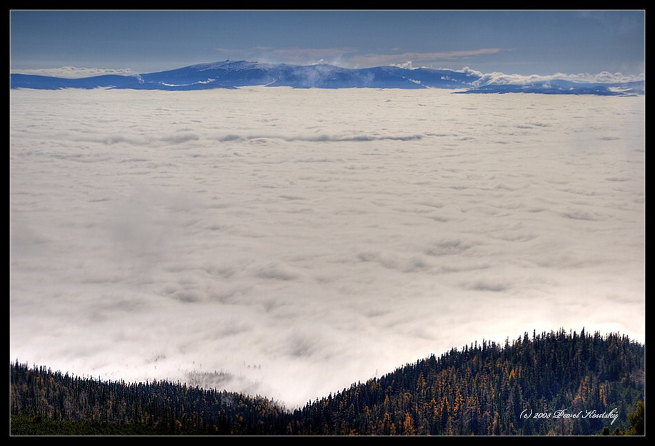 0008 Nízké Tatry od Batizovského plesa  6105.jpg